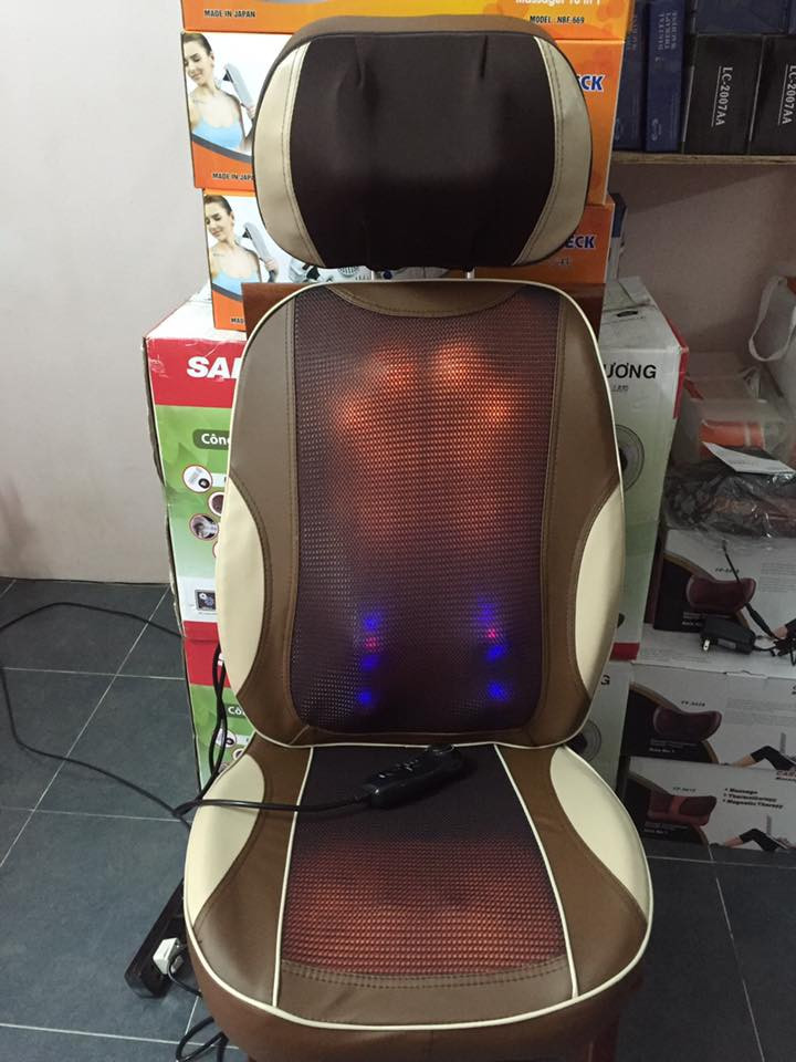 Ghế đệm massage 30 bi hồng ngoại Nhật Bản DELUXE(new 2019)