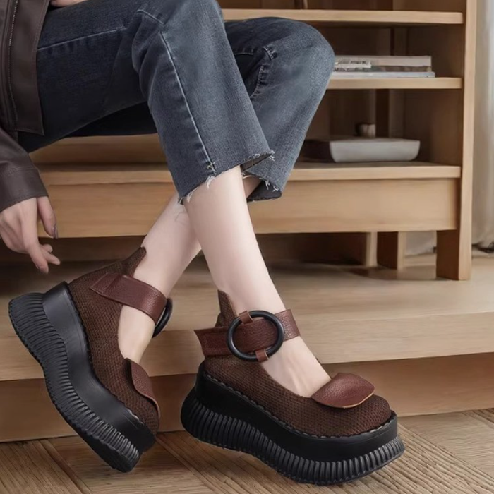 Sandal Hàn Quốc giảm giá ưu đãi lãi tí tình cảm.Nhanh tay đặt hàng số lượng có hạn
