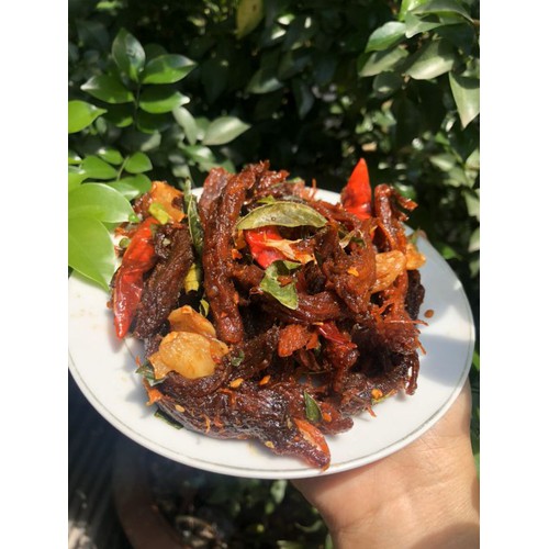 100gr khô bò Hồng Ngự đập lá chanh tỏi ớt cay cay