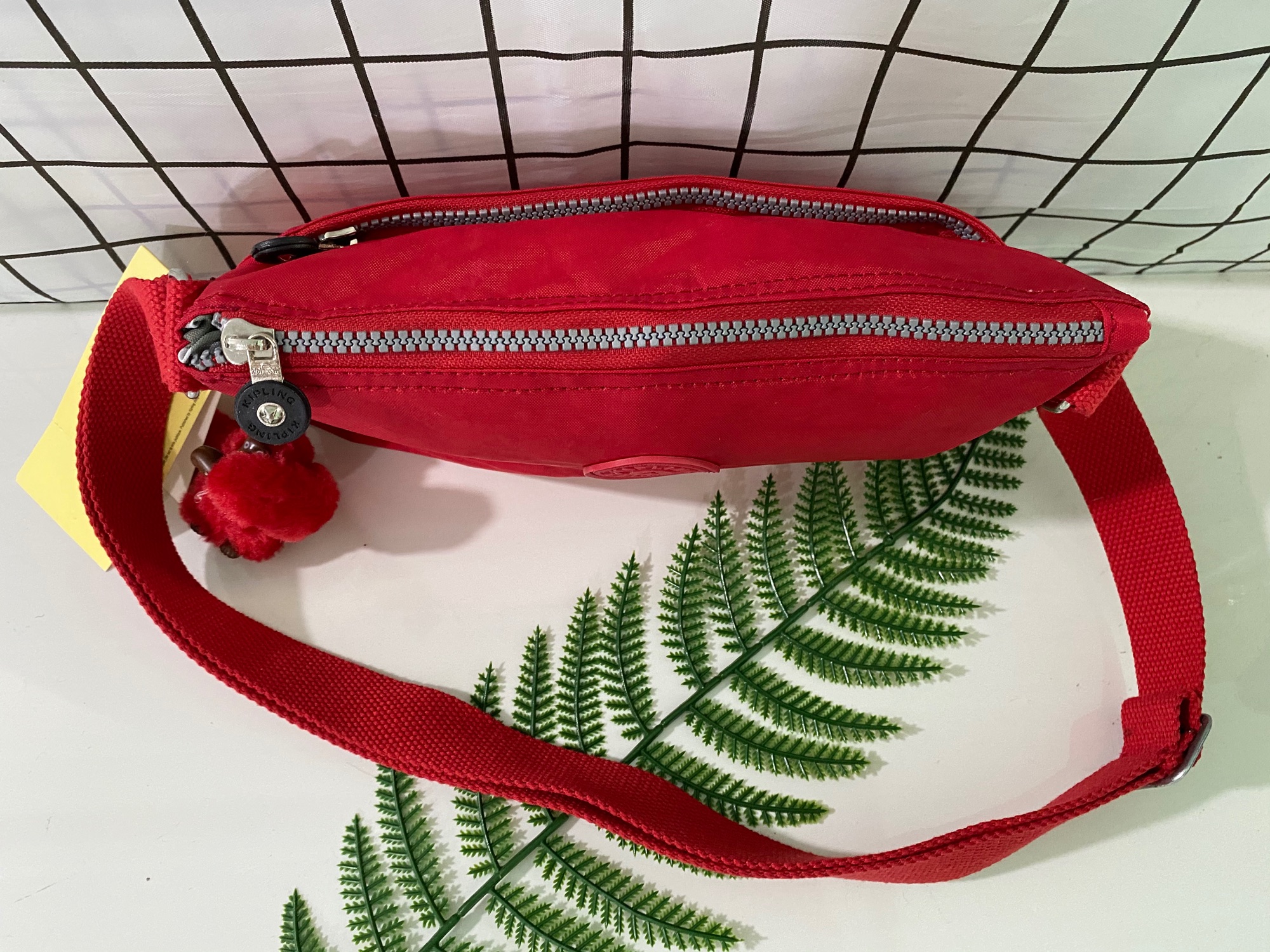 Túi đeo chéo Kipling