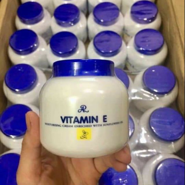 Kem Vitamin E Aron dưỡng ẩm