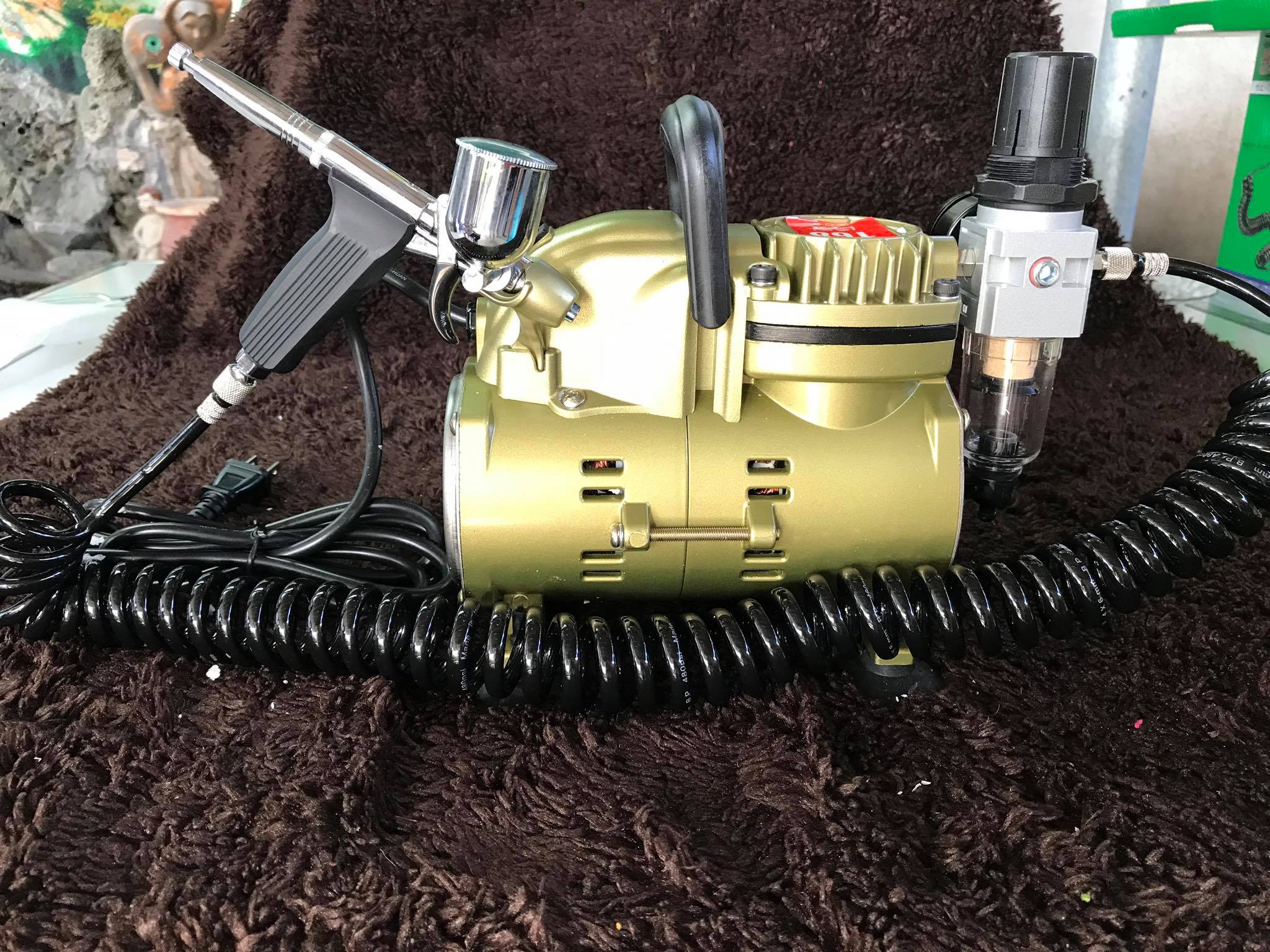 Máy nén khí mini Yunica 168 chuyên dùng vẽ airbrush