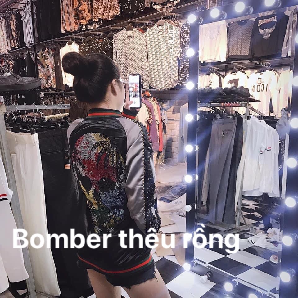 Áo khoác đính đá đầu lâu sẵn SLL, áo khoác bomber đầu lâu đính đá cao cấp