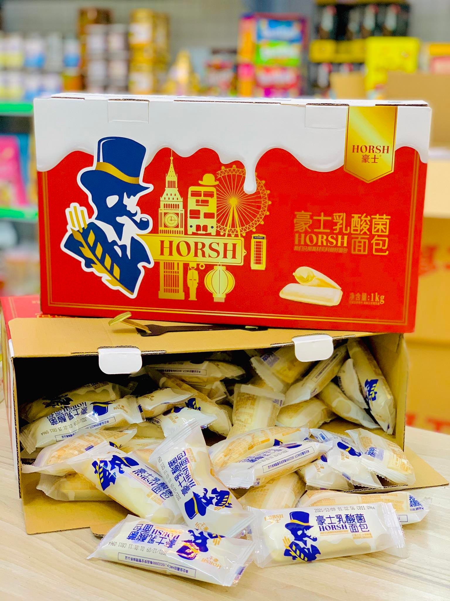 Bánh sữa chua ông già thùng 1kg biếu tết sang trọng - thùng 41 42 cái bánh