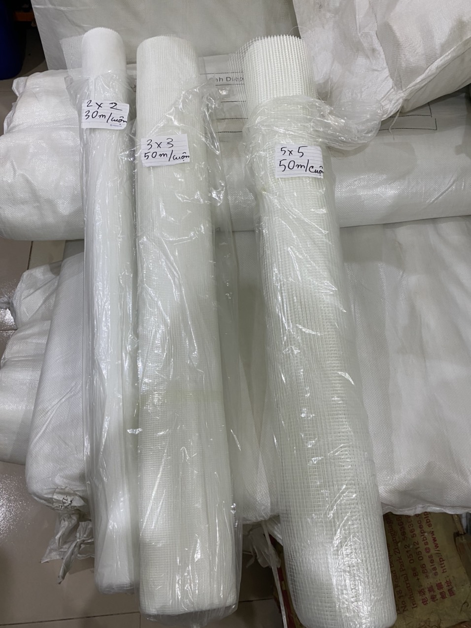 Lưới thủy tinh chống thấm gia cố vết nứt