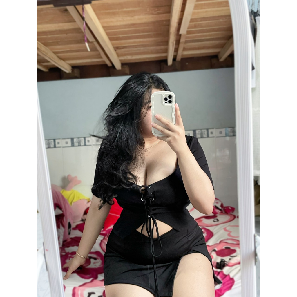 Áo cổ u đan dây nút mắt cáo nữ bigsize