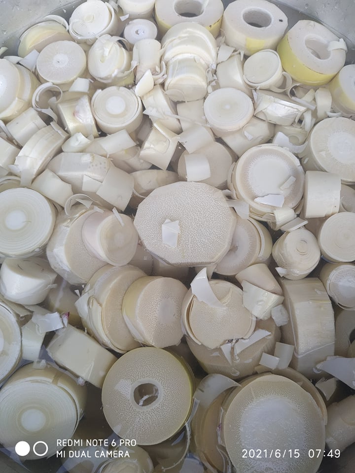 Măng tre ngâm tỏi ớt - măng ớt hộp 1kg