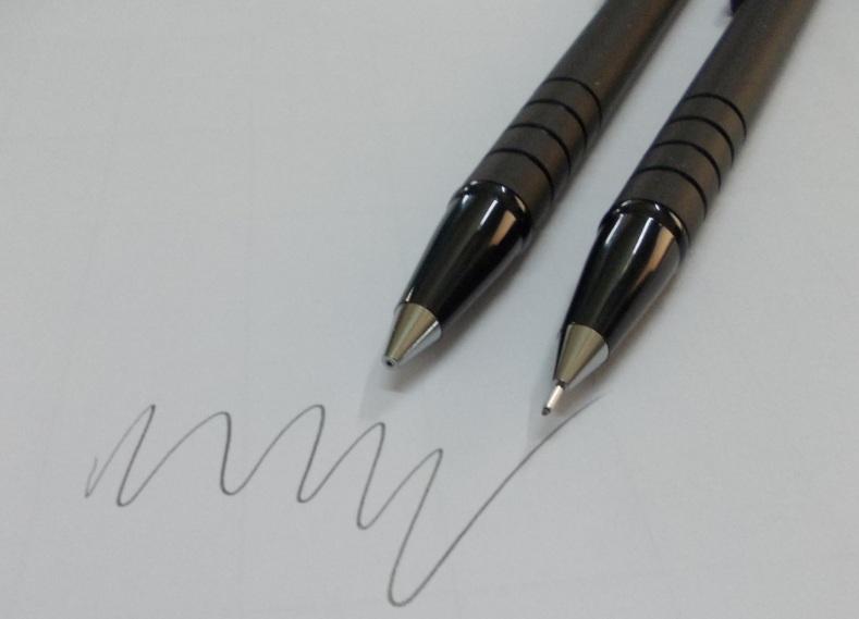 Bút chì bấm Pentel A255 Pencil 0.5mm