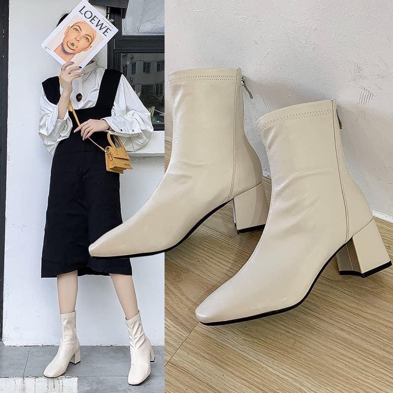 Giày bốt nữ thanh lịch cá tính đế vuông khóa sau