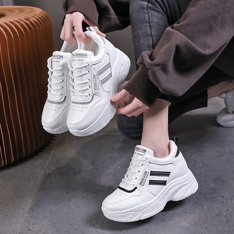 Giày thể thao nữ 2 vạch tăng chiều cao