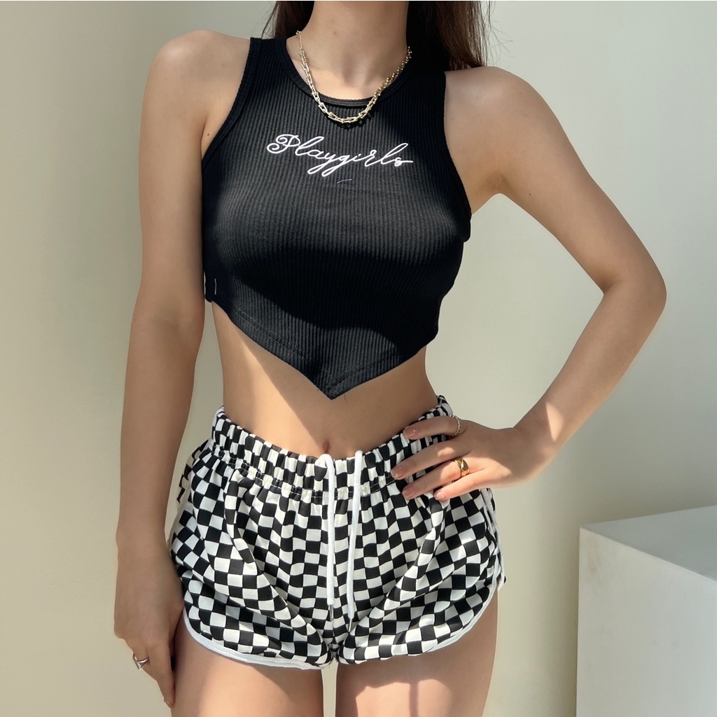 Áo croptop sát ch họa tiết thêu tà nhọn trẻ trung - AK2021