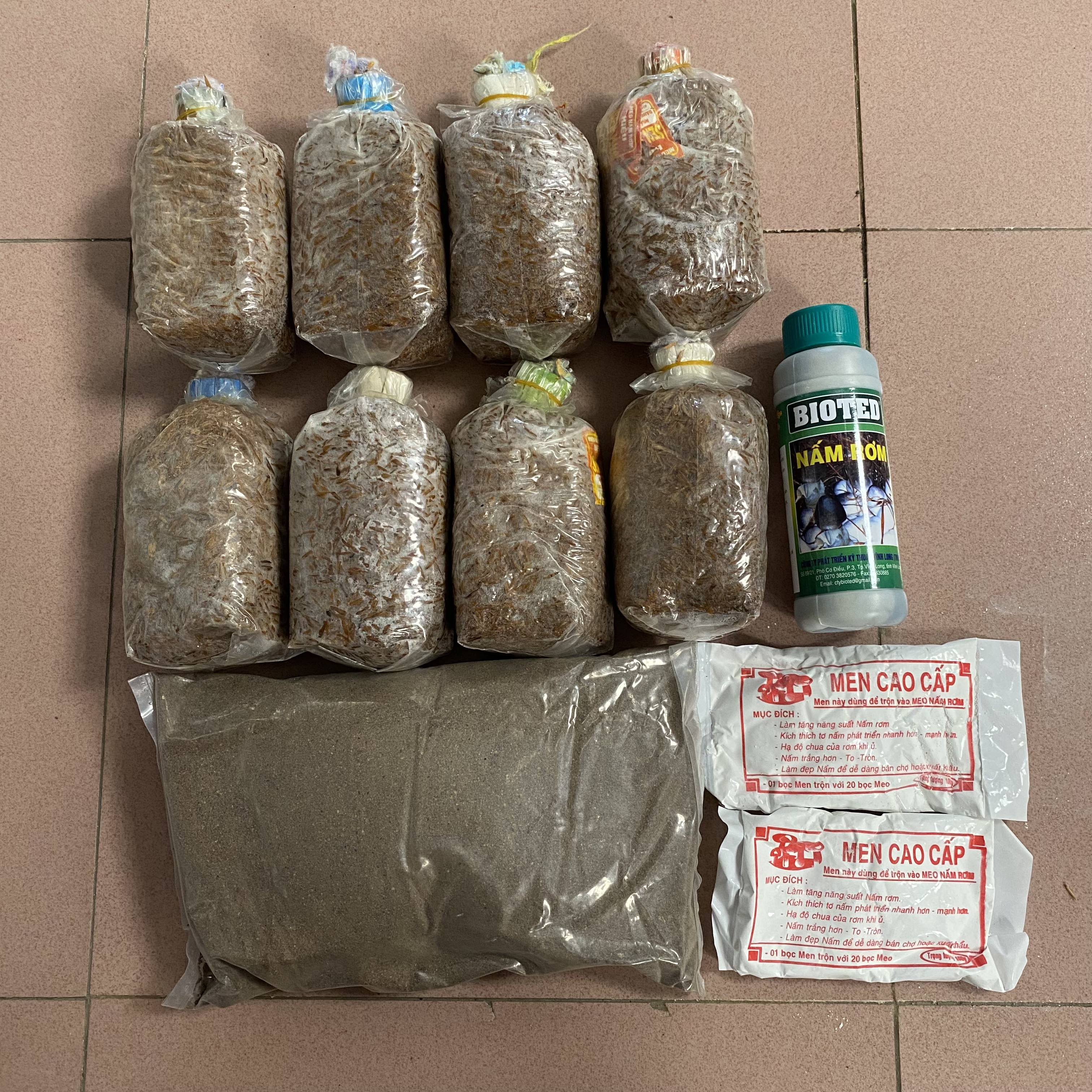 Combo làm nấm rơm đầy đủ 8 Nha - năng suất khoảng 8-10kg nấm, gồm 8 meo nhỏ, phân, men, dung dịch dưỡng