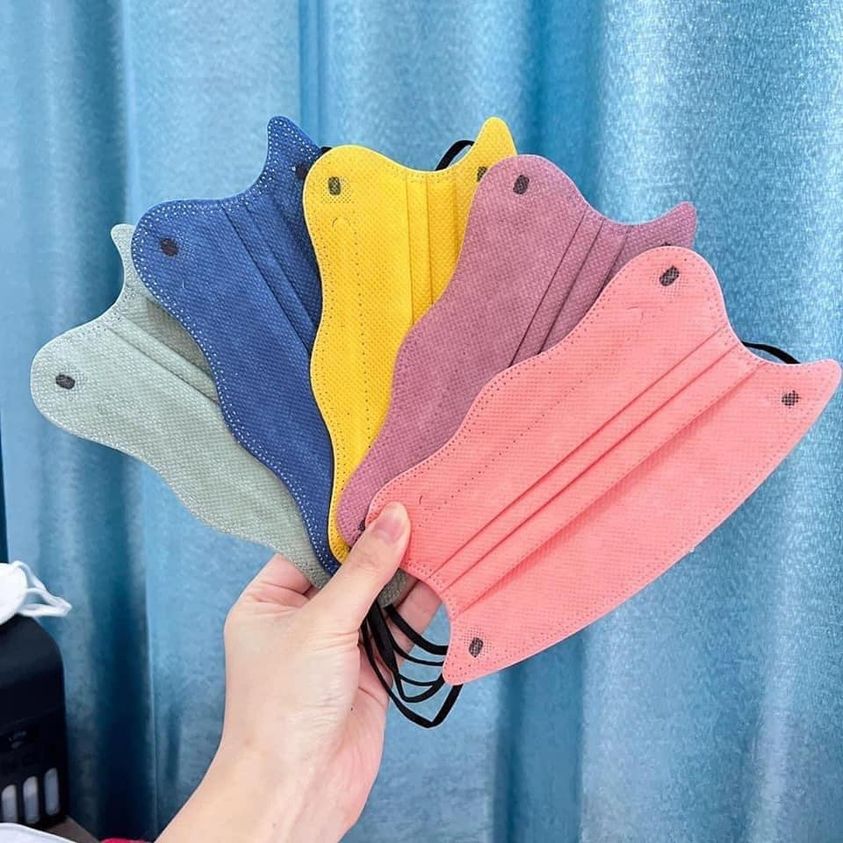 Combo 10 túi 100 chiếc khẩu trang kf95 king cua