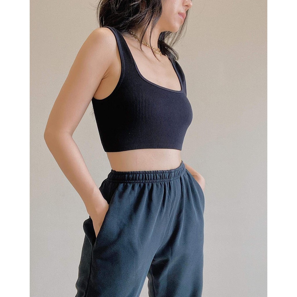Áo croptop ba lỗ
