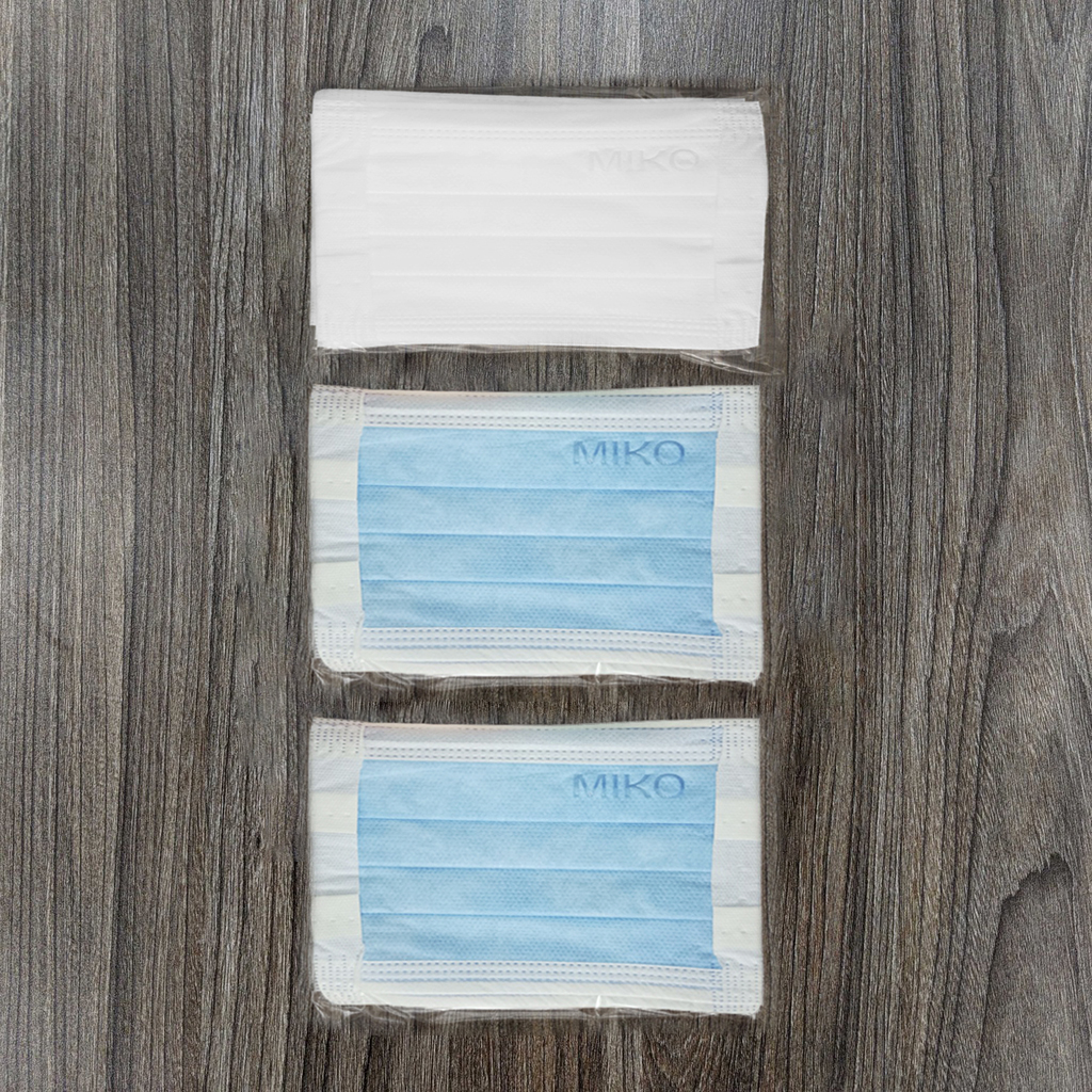 Combo 3 Hộp Khẩu Trang Y Tế Trẻ Em Cao Cấp Miko 3 Lớp Kháng Khuẩn Có Dây Đeo Mềm Không Đau Tai