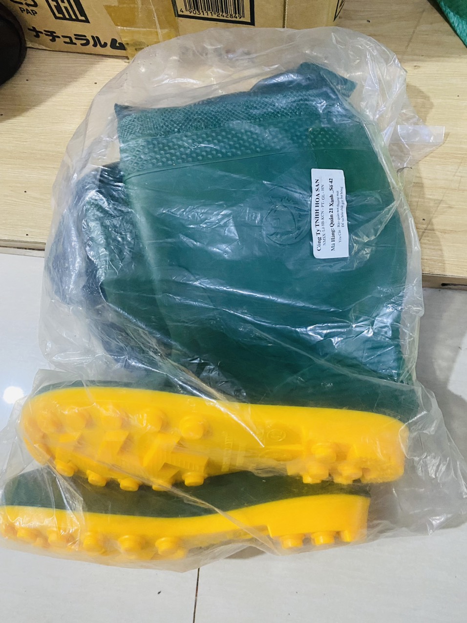 Quần ủng Hoa San cao su lội nước việt nam