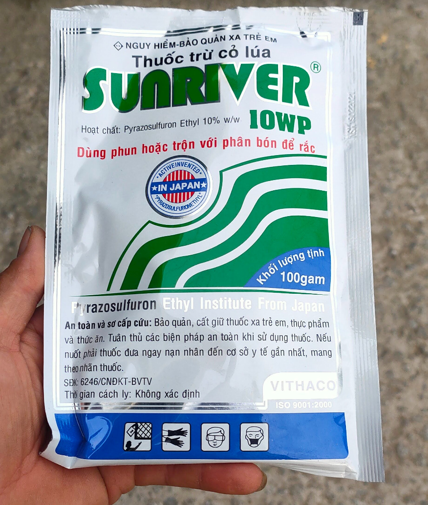 Thuốc trừ cỏ Sunriver 10WP gói 100gr(trừ đuôi phụng, lồng vực(cỏ gạo), cỏ chát, lác, rau mác, rau bợ, cỏ măng, cỏ túc, rau sam, vẩy ốc...)