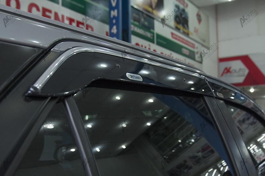 Vè che mưa fortuner 2016, 2017