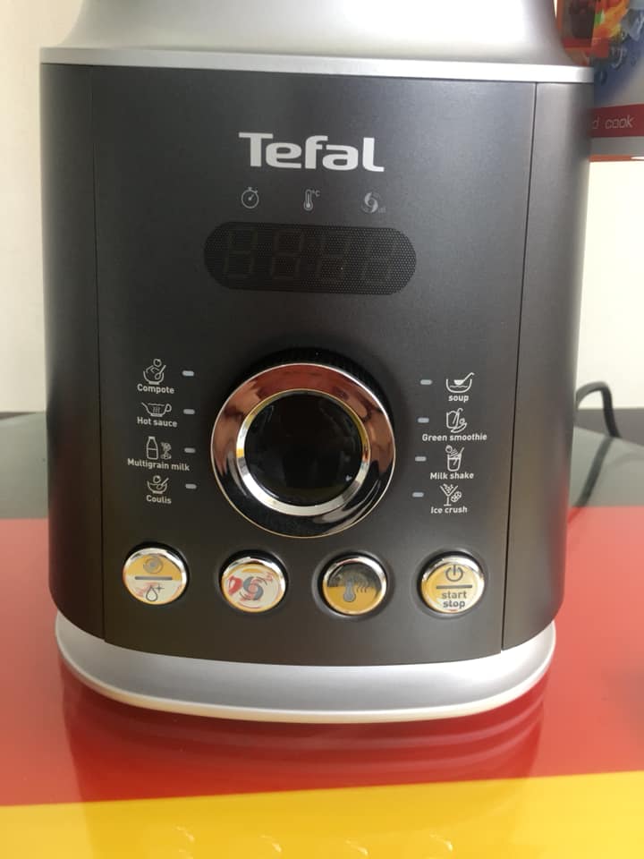 Máy xay sữa hạt tefal bl962b38