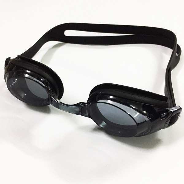 Kính bơi người lớn SeiwaJapan (Màu Đen)