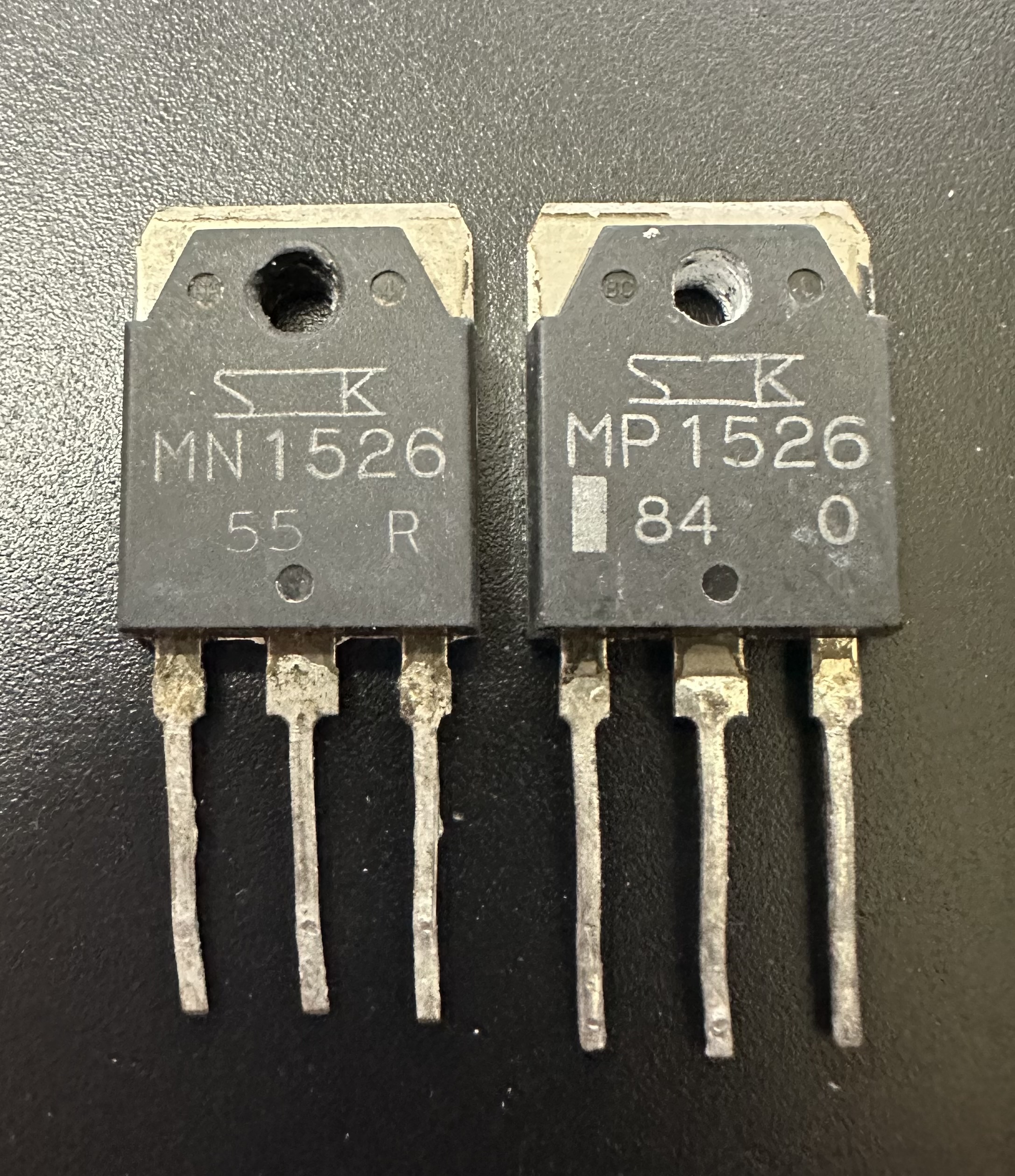 Cặp sò tran transistor sanken mn1526 mp1526 1526