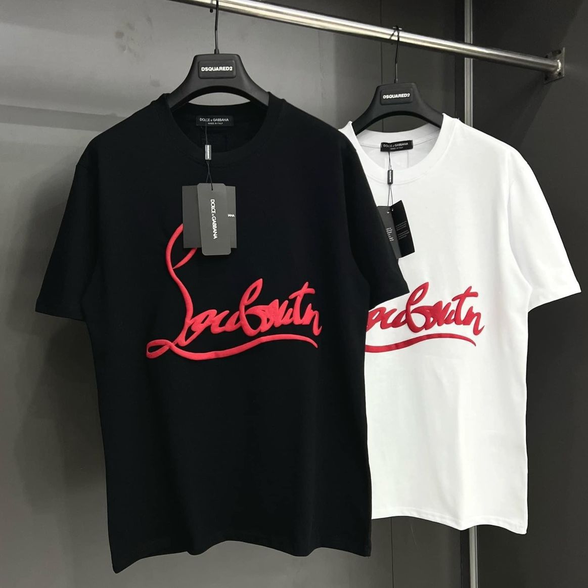 Áo phông nam nữ premium cotton in chữ louboutin logo đỏ hai mặt - áo thun nam nữ form rộng unisex...