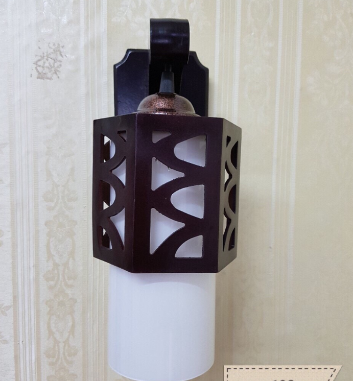 Đèn Treo Tường- Đèn Trang Trí Cầu Thang PGT Gỗ Chóa Trắng