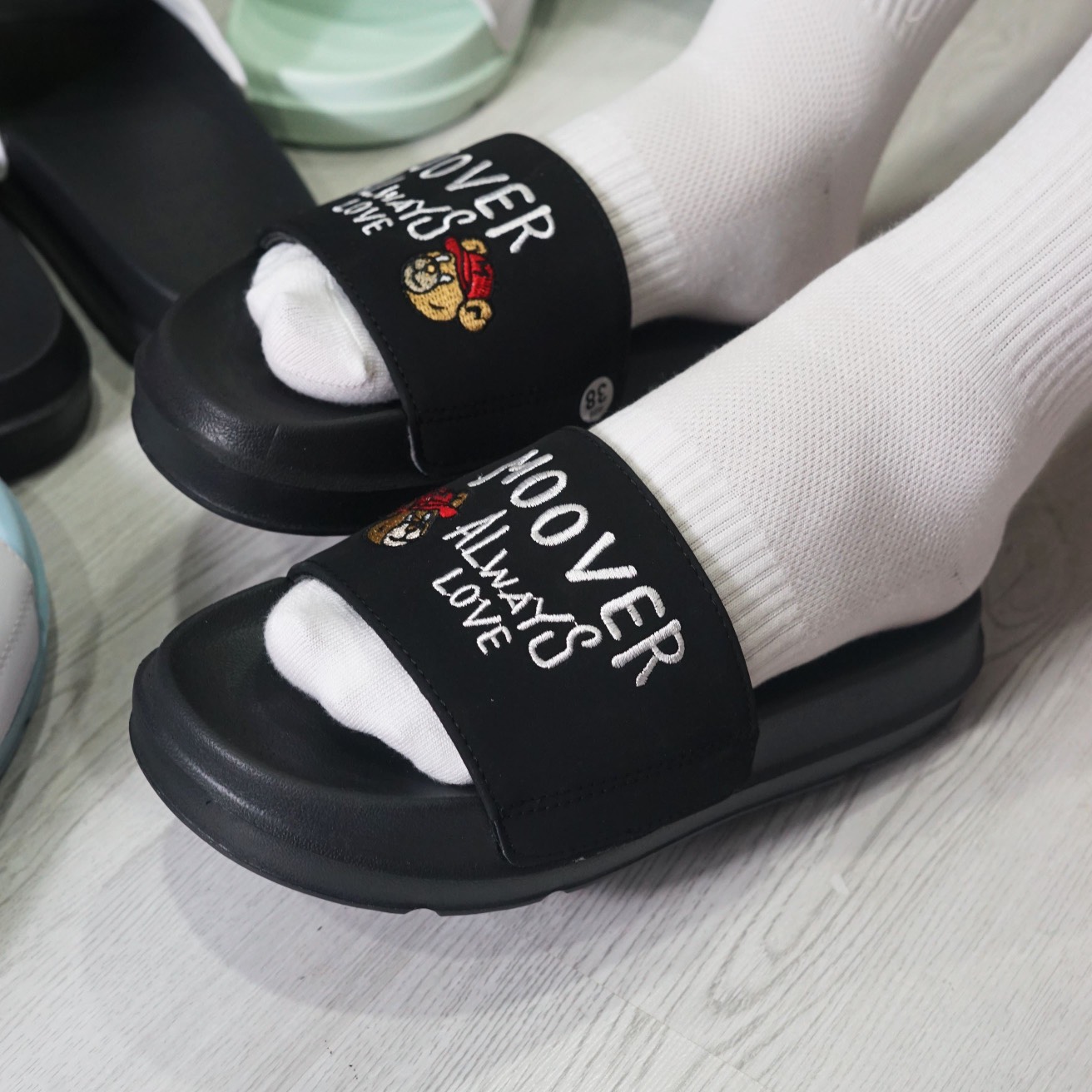 MOOVER ALWAYS BEAR LOVE Slippers SUPPORT SIZE CHANGE