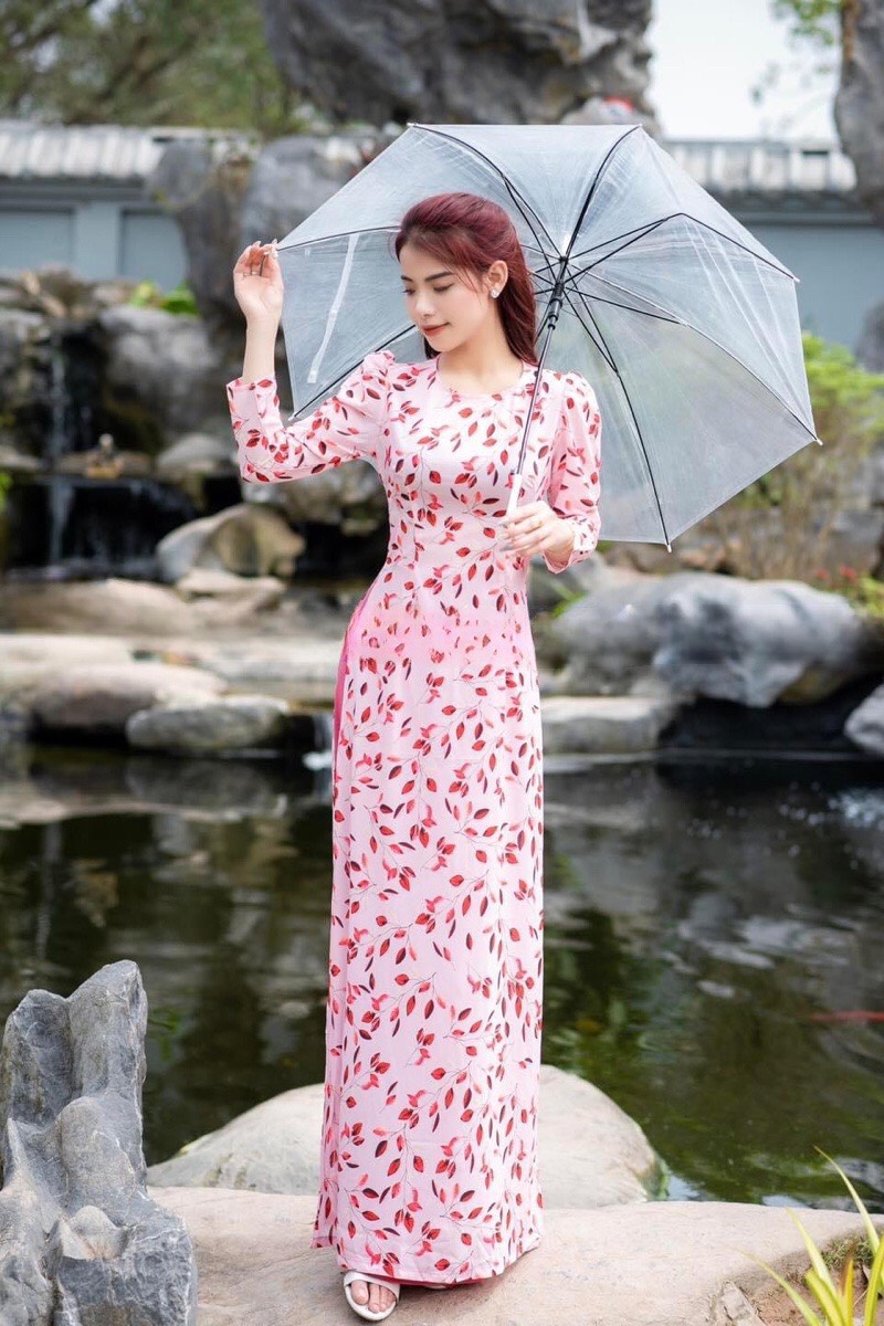 Áo dài hồng lá nhí - cam hoa nhí cổ tròn