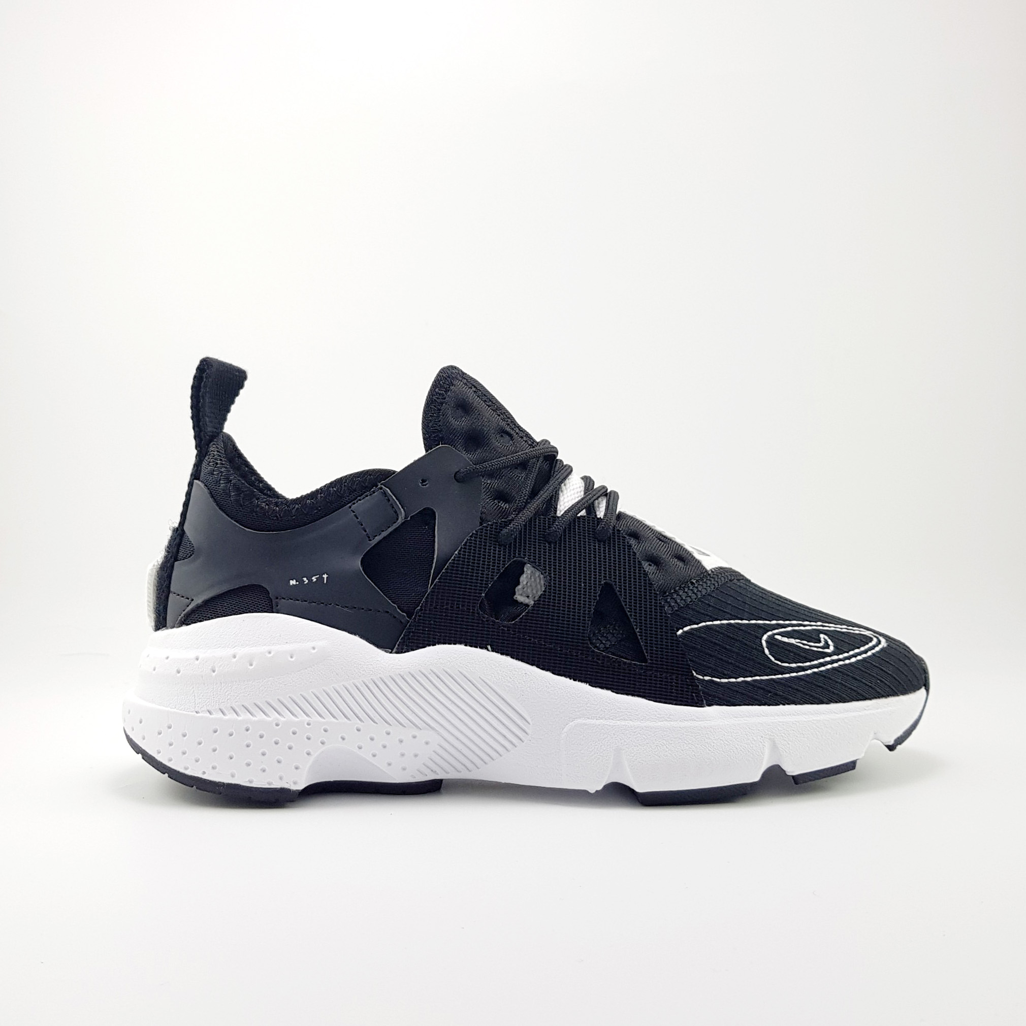 Giày thể thao Huarache N.354 Black White