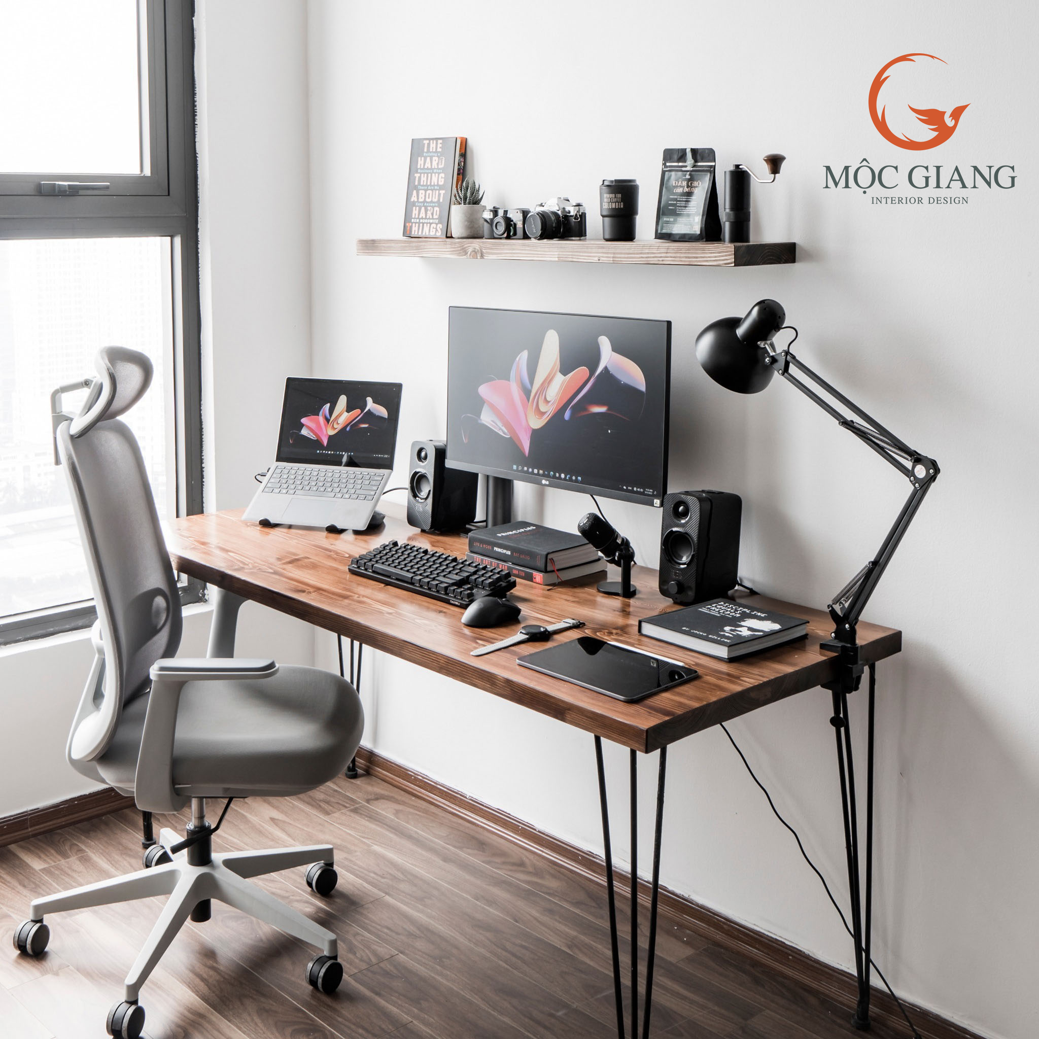 Bàn làm việc gỗ thông nguyên khối kết hợp chân sắt - bàn làm việc gỗ mộc giang