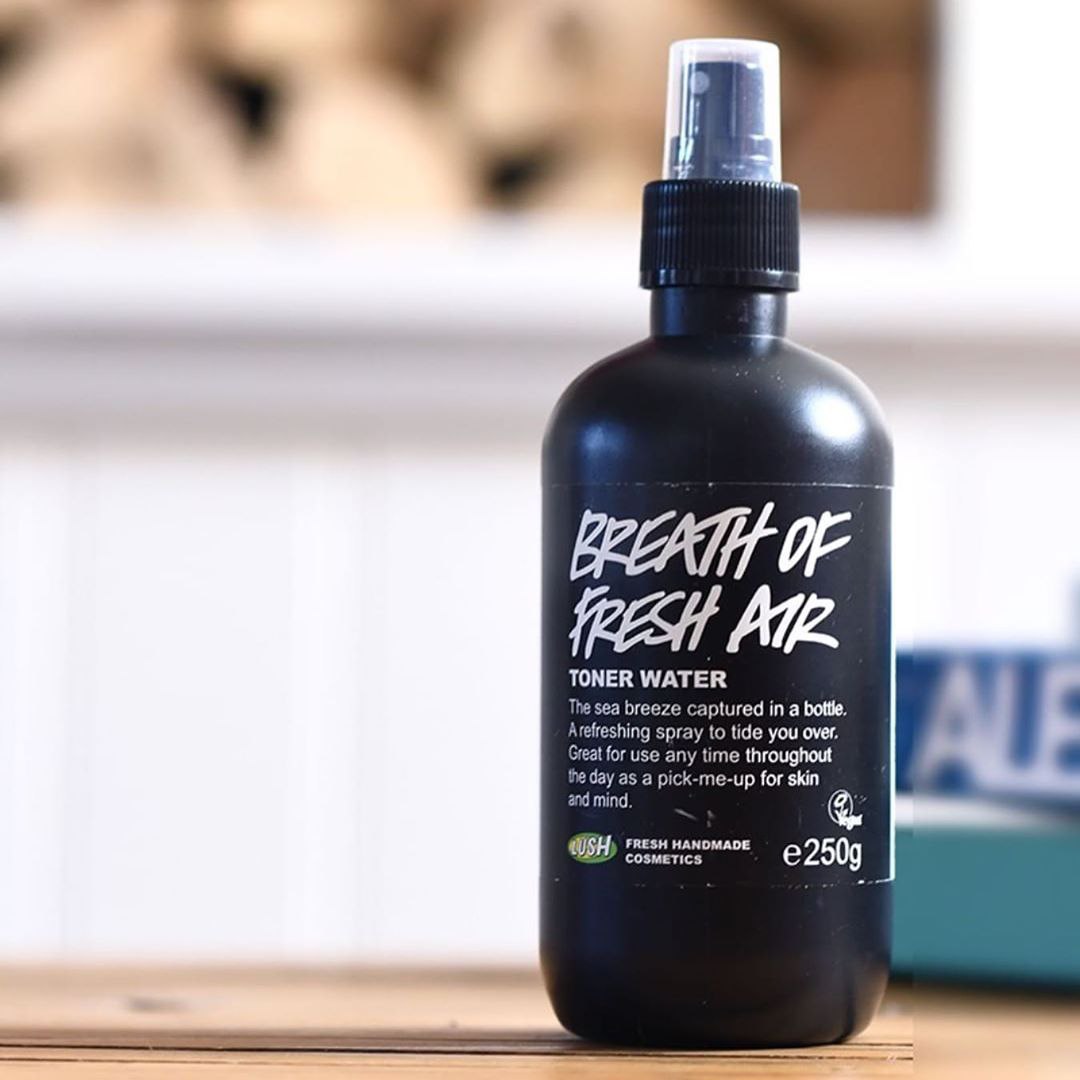 Nước hoa hồng LUSH - Breath Of Fresh Air toner Water