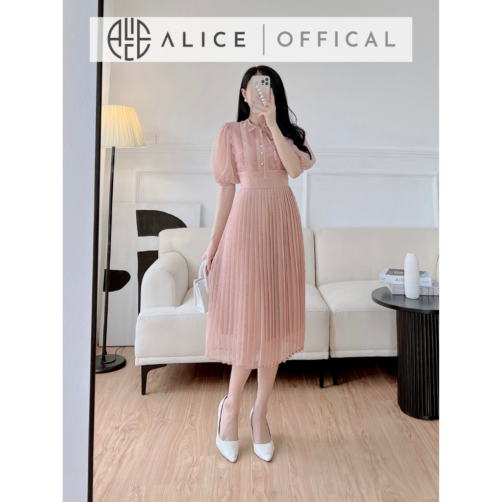 Váy công sở nữ dáng dài alice chất voan dập li mềm mịn, thiết kế cổ bèo đính cúc ngọc v844