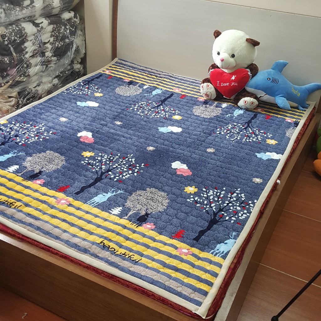 Thảm trải giường chần bông đa năng, thảm nỉ nhung trải sàn, thảm nhung chần bông 3 lớp, thảm nhung mùa đông , thảm lông cừu chần bông - Mẫu NAI XANH
