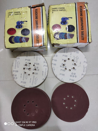 Giấy chà nhám tường, đĩa chà tường cho máy 230mm, độ nhámP100, P120, tập 50 tờ.