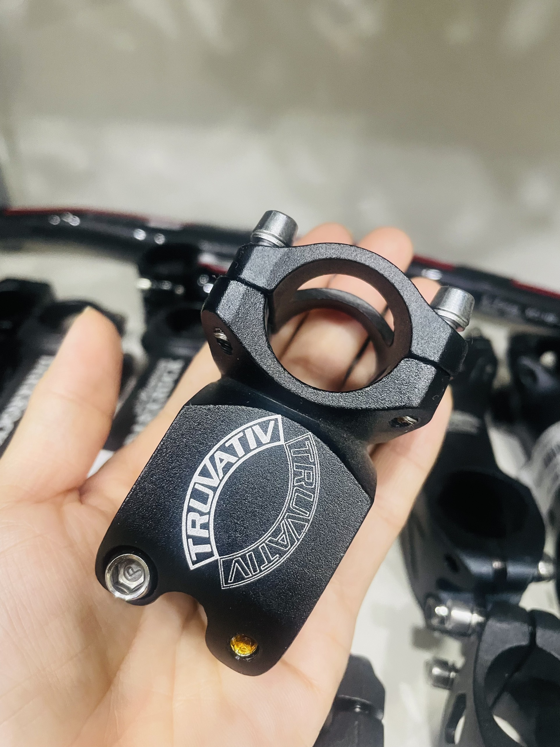 Po tăng (bông tăng) xe đạp hiệu Truvativ Cổ Nhỏ 25.4 size 40mm, 60mm, 80mm, 90mm, 100mm