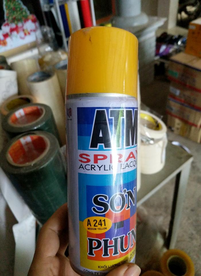 Sơn xịt màu pha sẵn atm a218 400ml màu vàng .