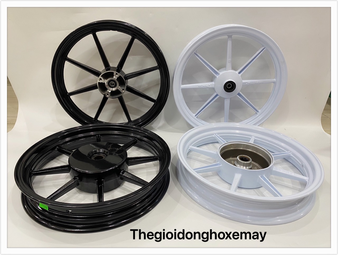 Mâm RacingBoy 8 Cây Vario Trắng Đen 1.85-2.15