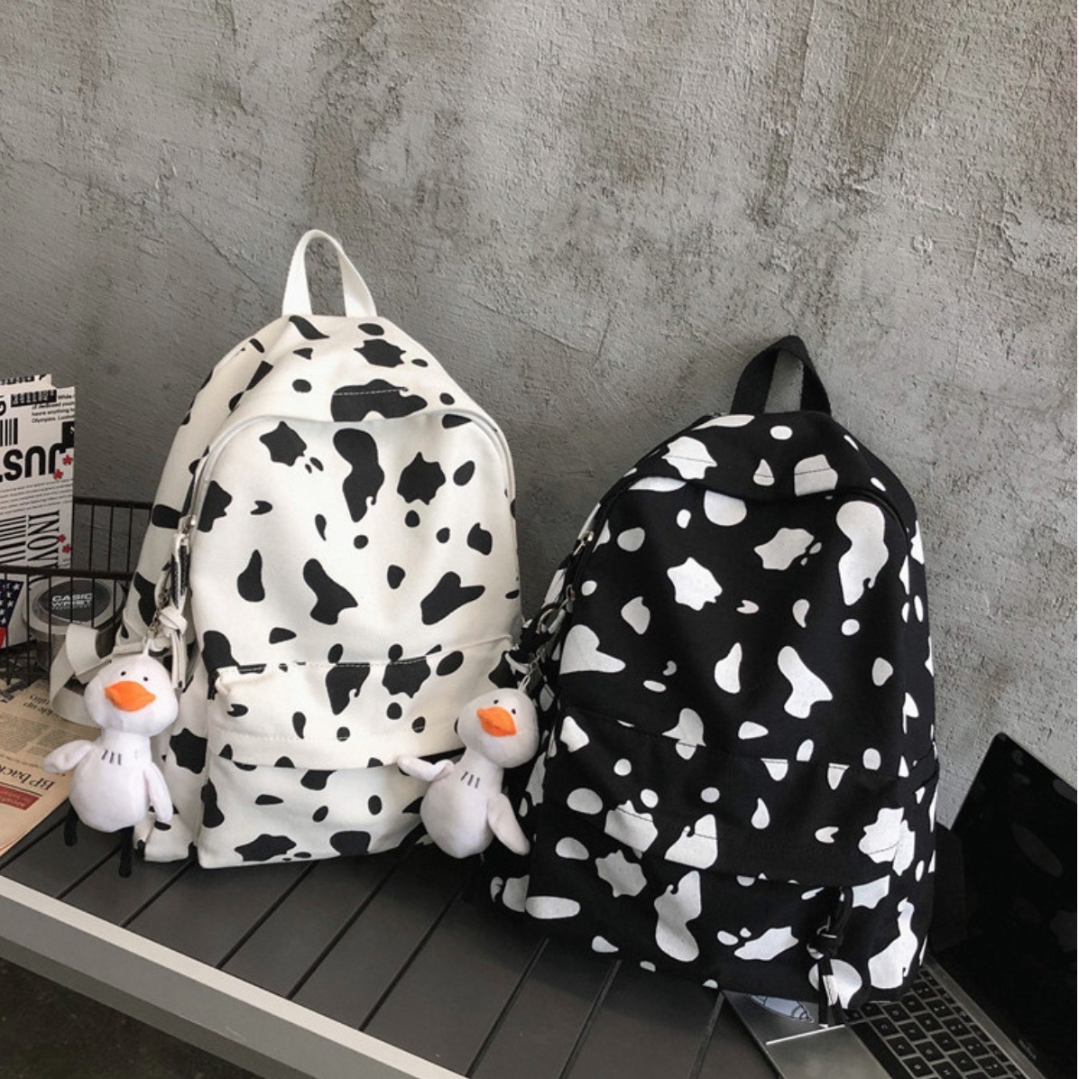 Balo sinh cấp 2 cấp 3 hoạ tiết bò sữa hàng cao cấp đựng vừa laptop 15inch