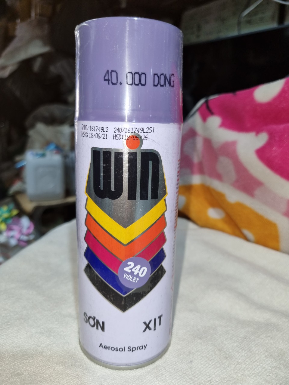 Sơn xịt màu tím win