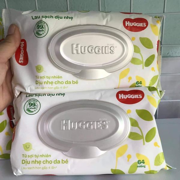 4 Gói Khăn giấy ướt cho trẻ sơ sinh HUGGIES không mùi