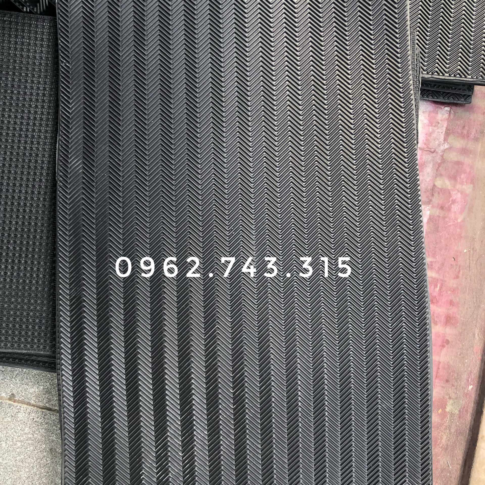 Tấm cao su dán đế giày dép, dày 3mm