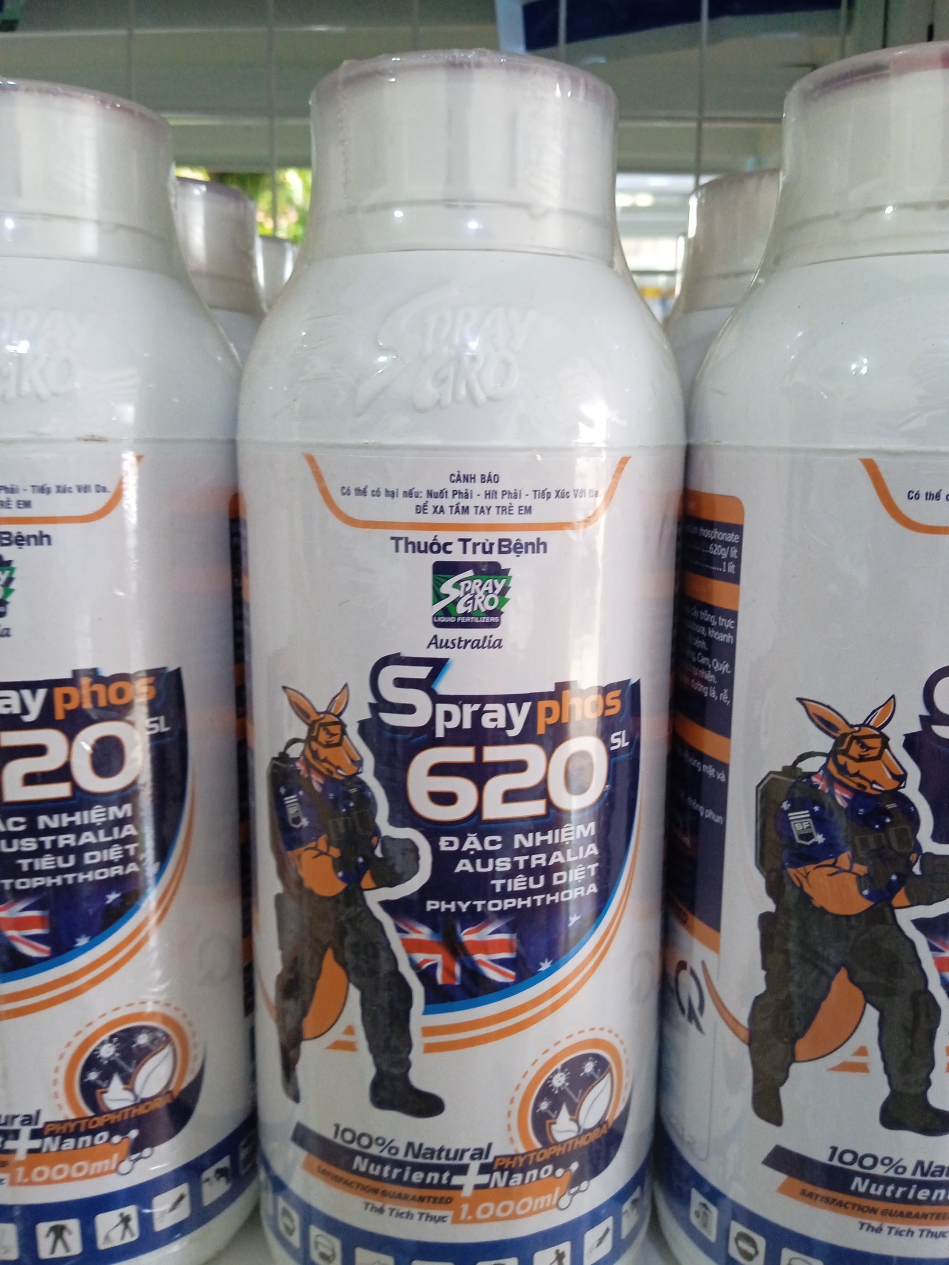 Sprayphos 620sl – thuốc đặc trị nấm bệnh gây hại trên cây trồng chai 1 lít