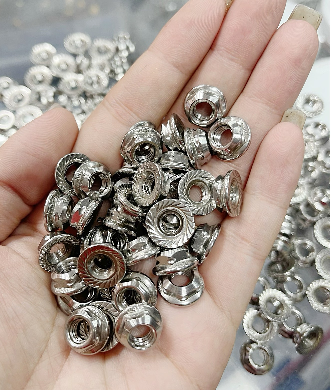 Tán hở inox 304 / combo 2con 8li