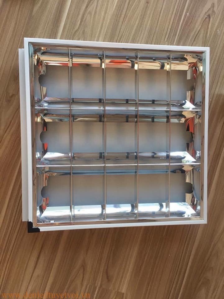 Máng Đèn Phản Quang Âm Trần 600x600 CAO CẤP