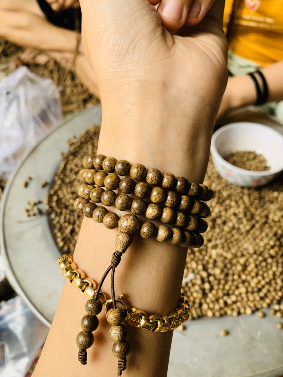Vòng Tay Trầm Hương quấn 3-4 vòng 108 hạt