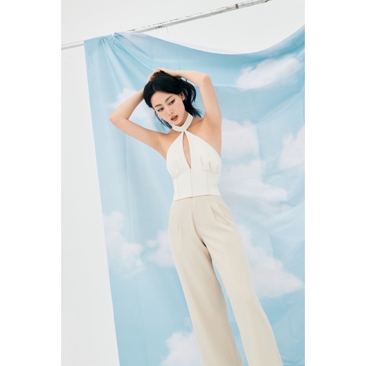 - áo cổ yếm moon