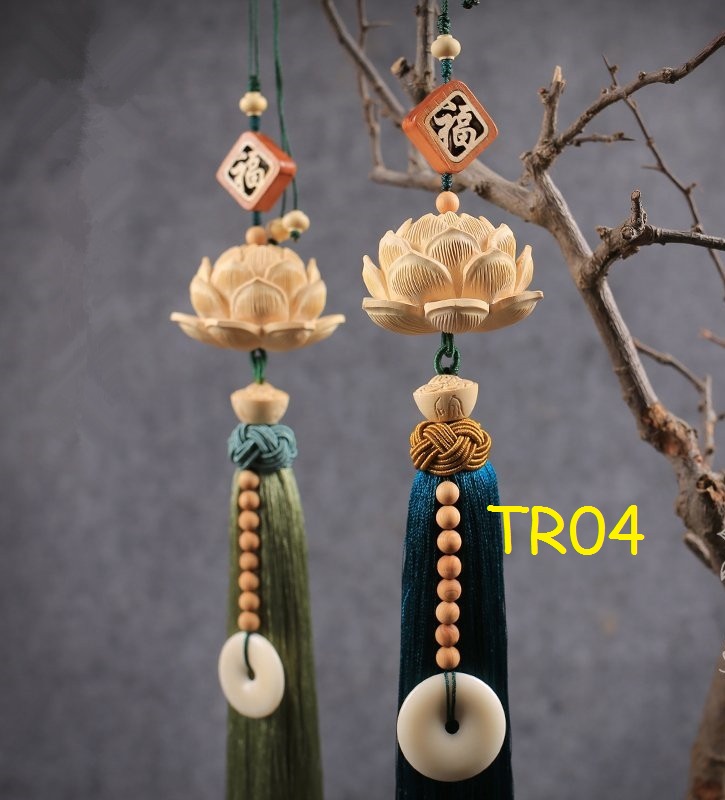 Khánh treo ô tô - Đài sen ngọc bội