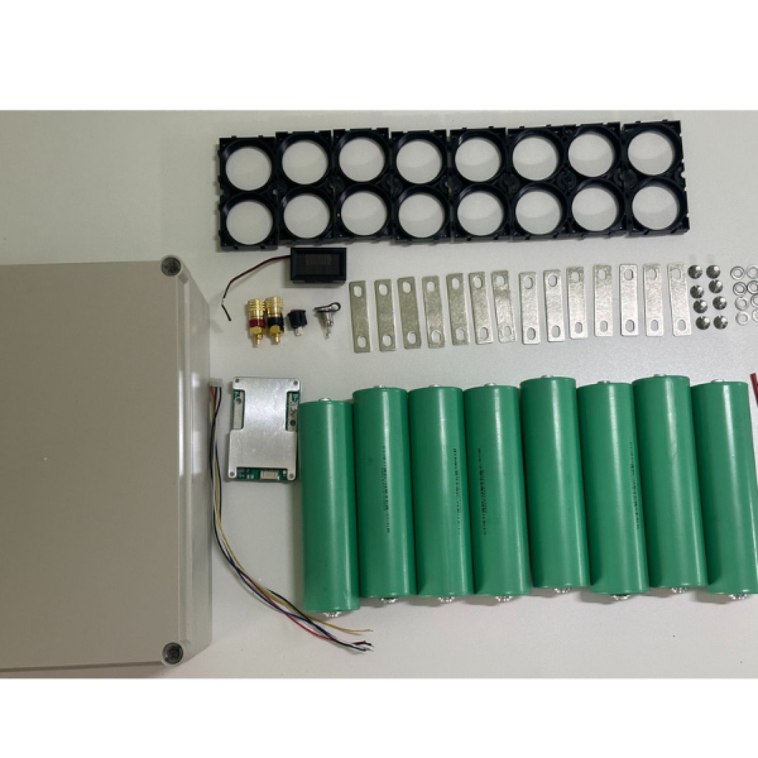 Combo bình lưu trữ hệ 12V 44Ah, pin 46160 ( 14,6V) 21
