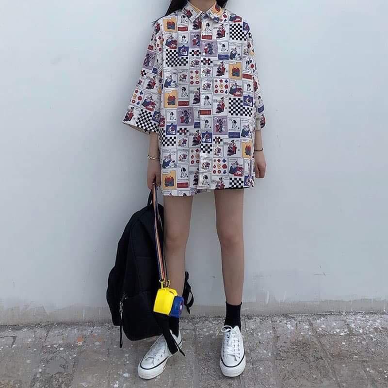 Áo sơ mi form rộng nam nữ mặc được in hình BÀI TÂY